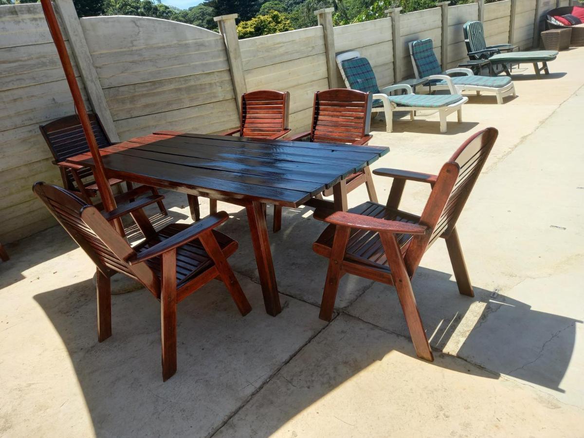 Poolside Guest House Port Shepstone Dış mekan fotoğraf