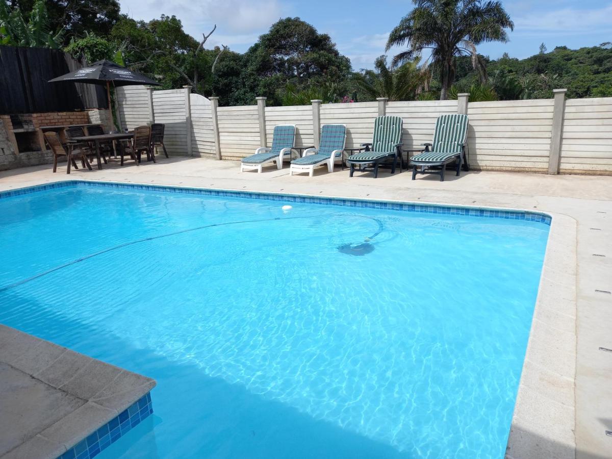 Poolside Guest House Port Shepstone Dış mekan fotoğraf