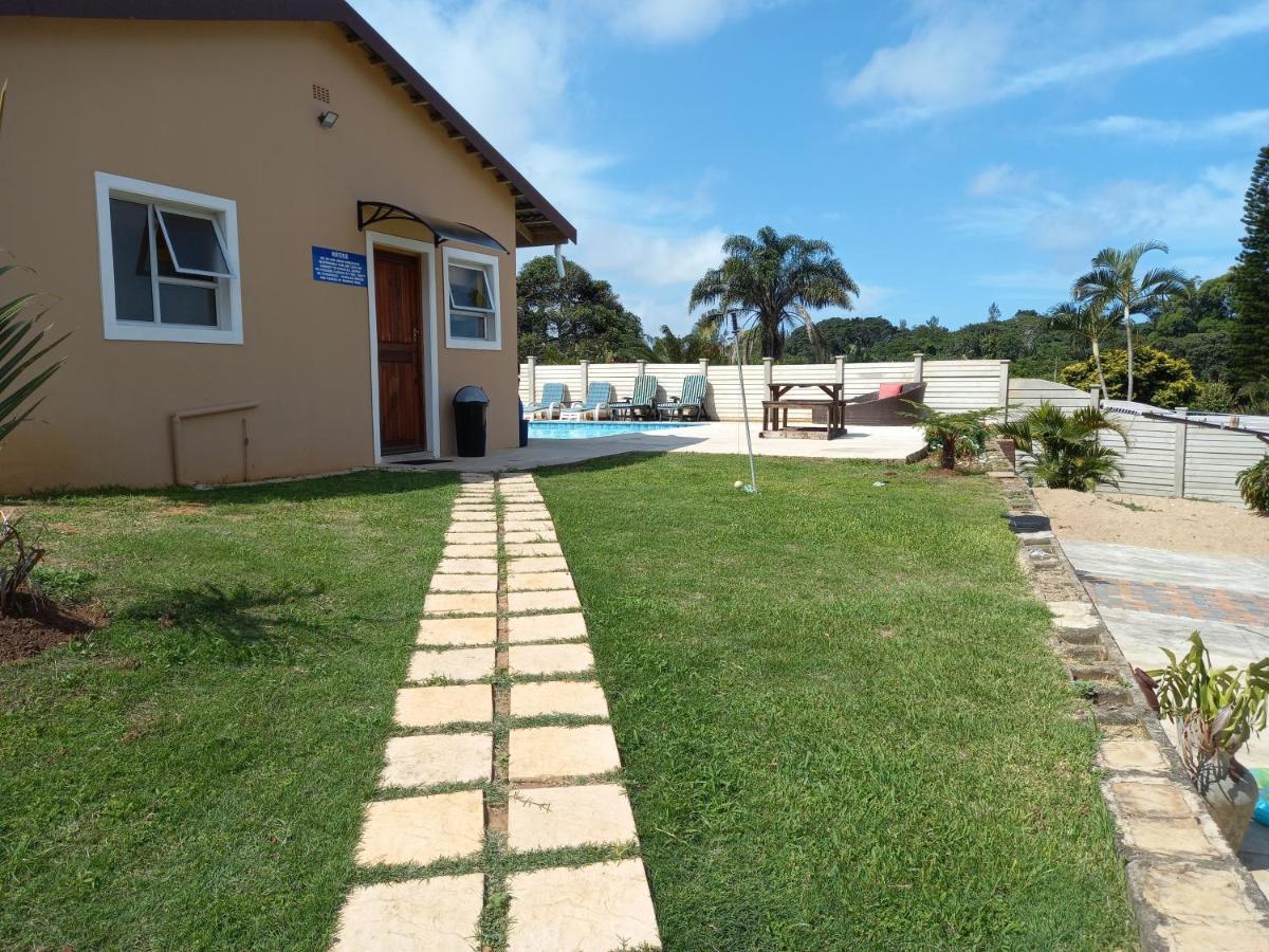 Poolside Guest House Port Shepstone Dış mekan fotoğraf