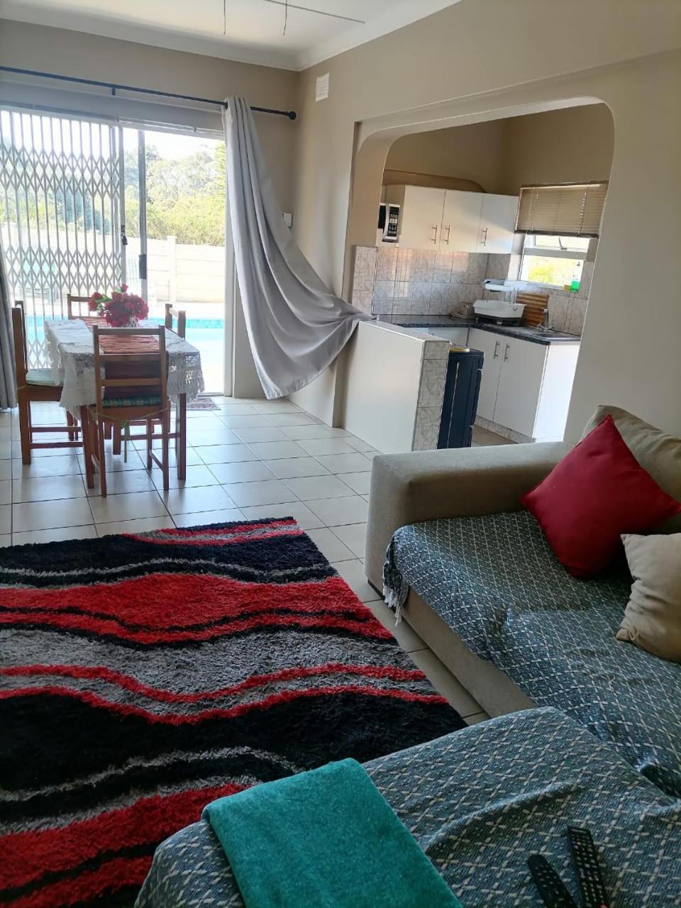 Poolside Guest House Port Shepstone Oda fotoğraf