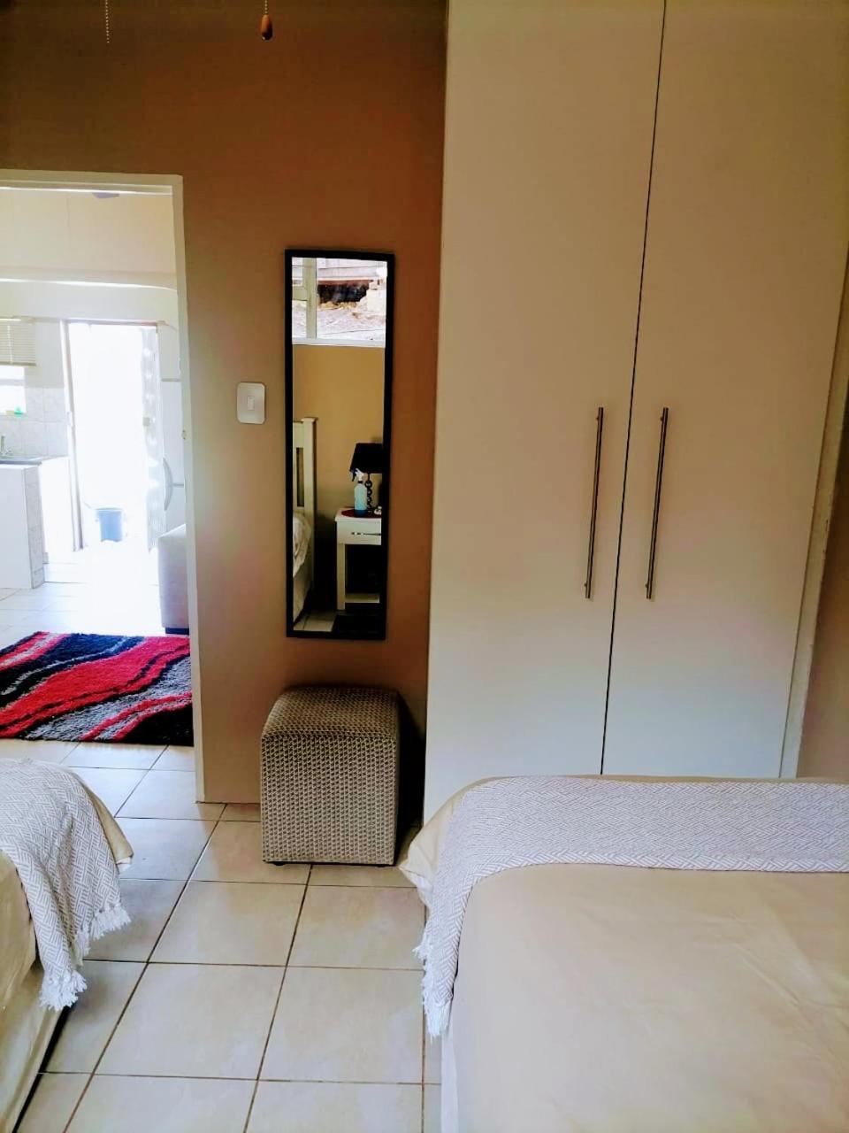 Poolside Guest House Port Shepstone Oda fotoğraf