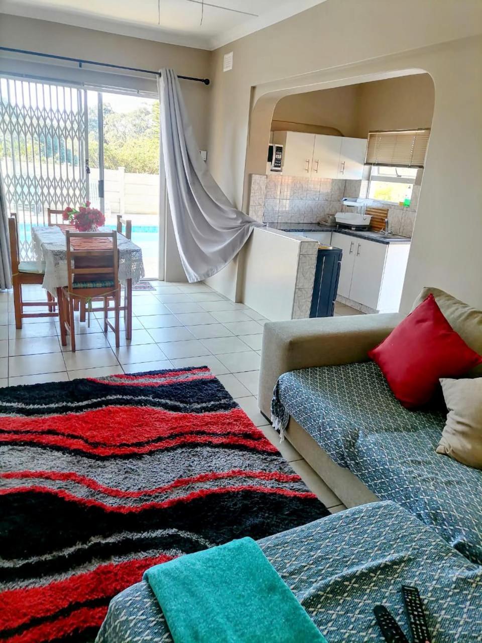 Poolside Guest House Port Shepstone Dış mekan fotoğraf